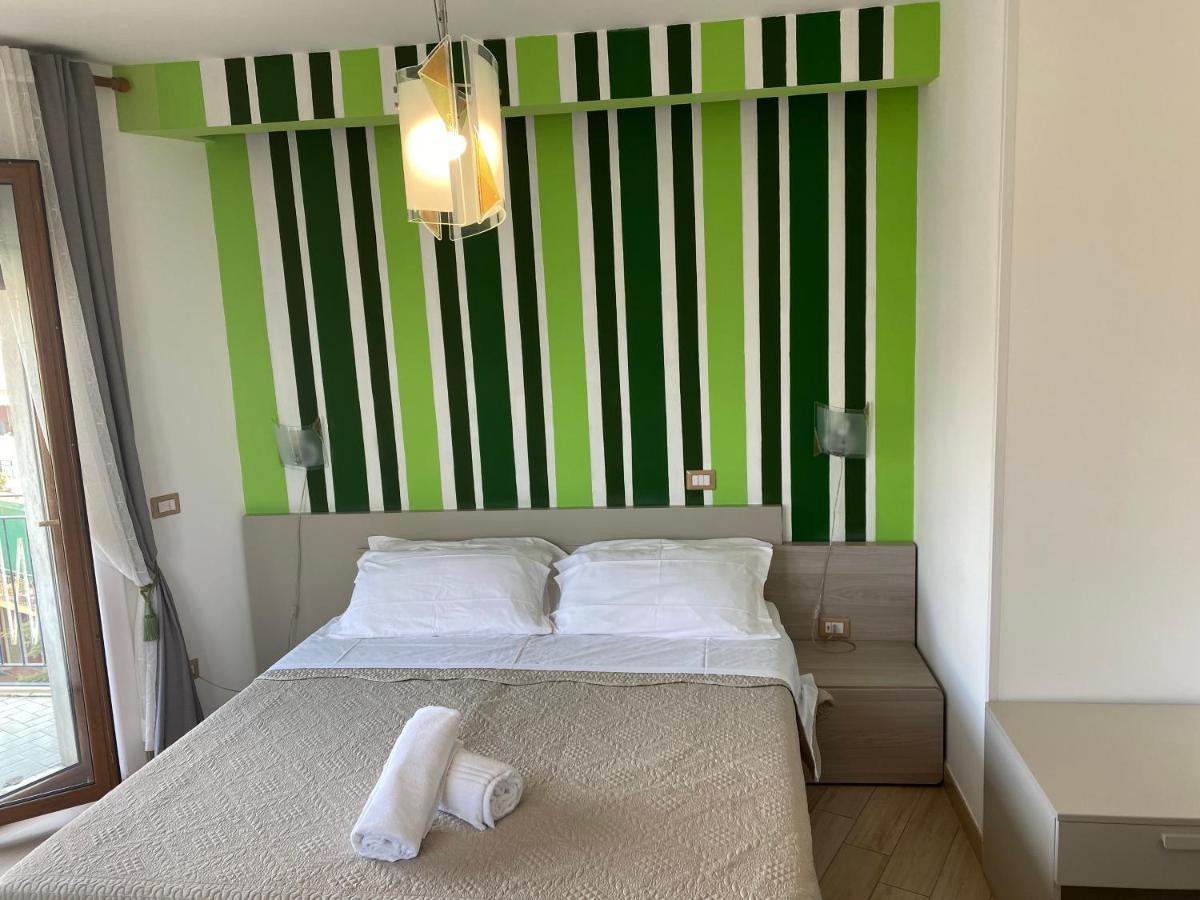 Sorrento Inn Lodge Dış mekan fotoğraf