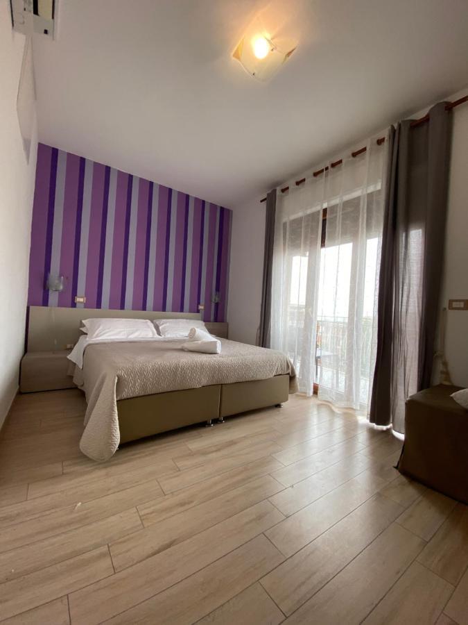 Sorrento Inn Lodge Dış mekan fotoğraf