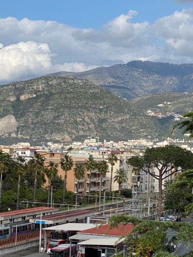 Sorrento Inn Lodge Dış mekan fotoğraf